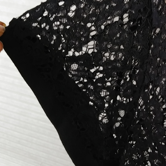 TORID LACE TOP - Picture 5 of 9